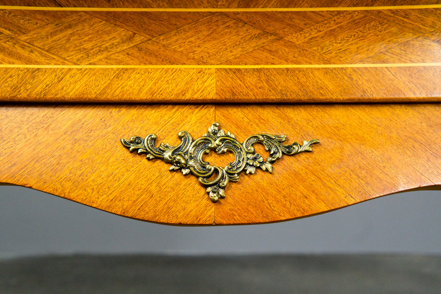 Wunderschöner Sekretär im Louis XV Stil