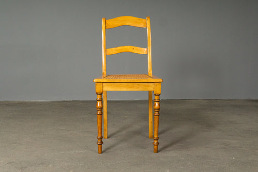Schöner Biedermeier Stuhl