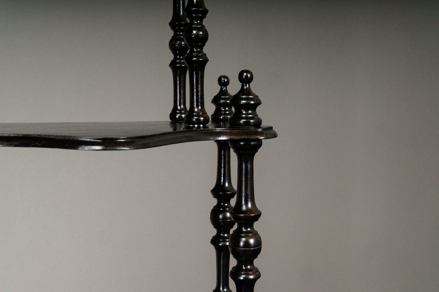 Elegante Gründerzeit Etagere