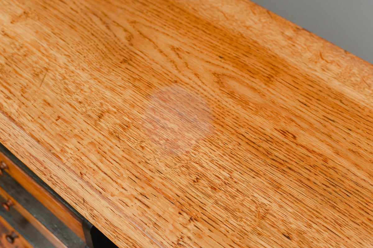 Biedermeier Schrägklappen-Sekretär in Eiche - erste Hälfte des 19.Jahrhunderts