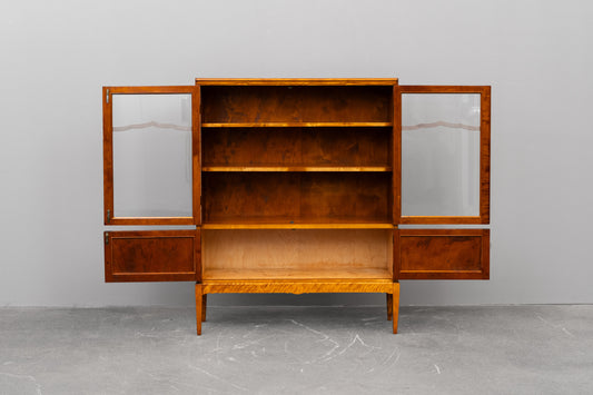 Art Déco Vitrine in Birke - 1920er / 1930er Jahre