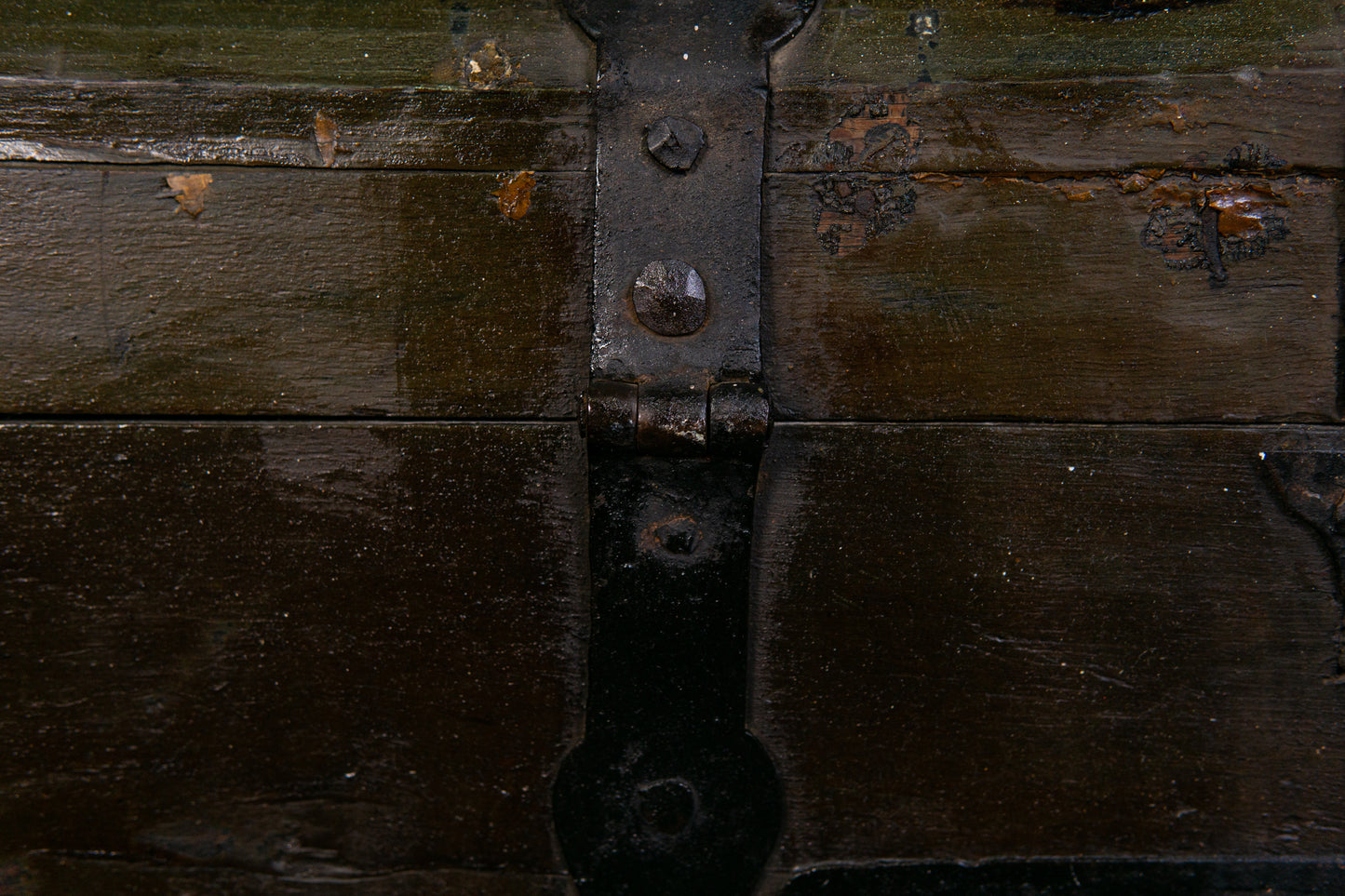 Truhe Flachdeckeltruhe Kiste Kommode Regal Alt Antik 2308_1005