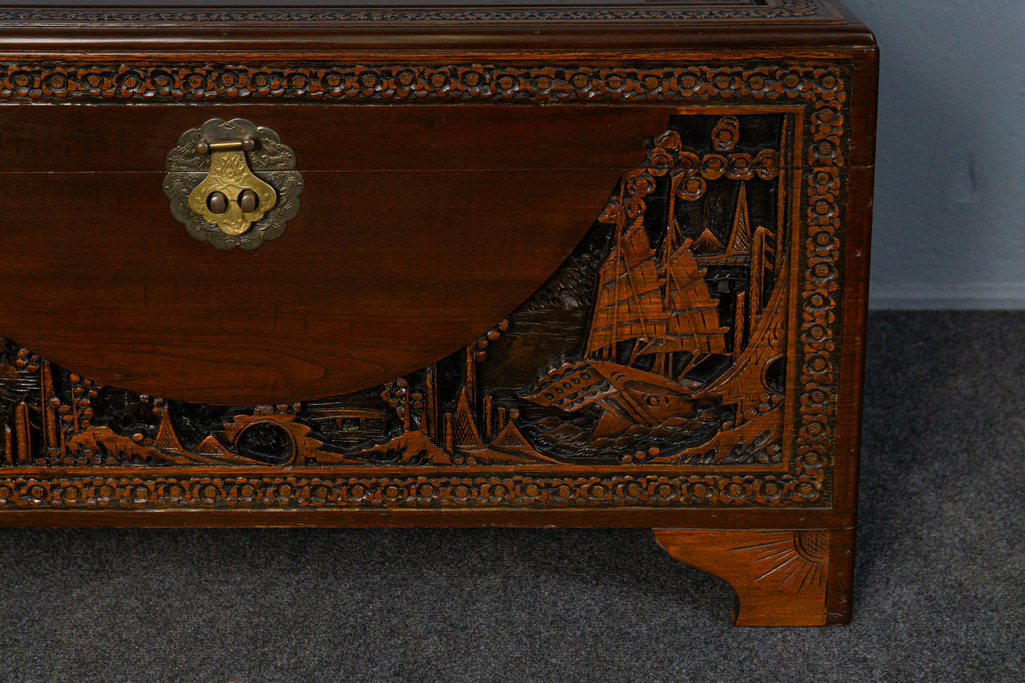 Kiste Truhe Box Asien Kampfer Schrank Vintage Kommode MÖBLINGER 2502_1903