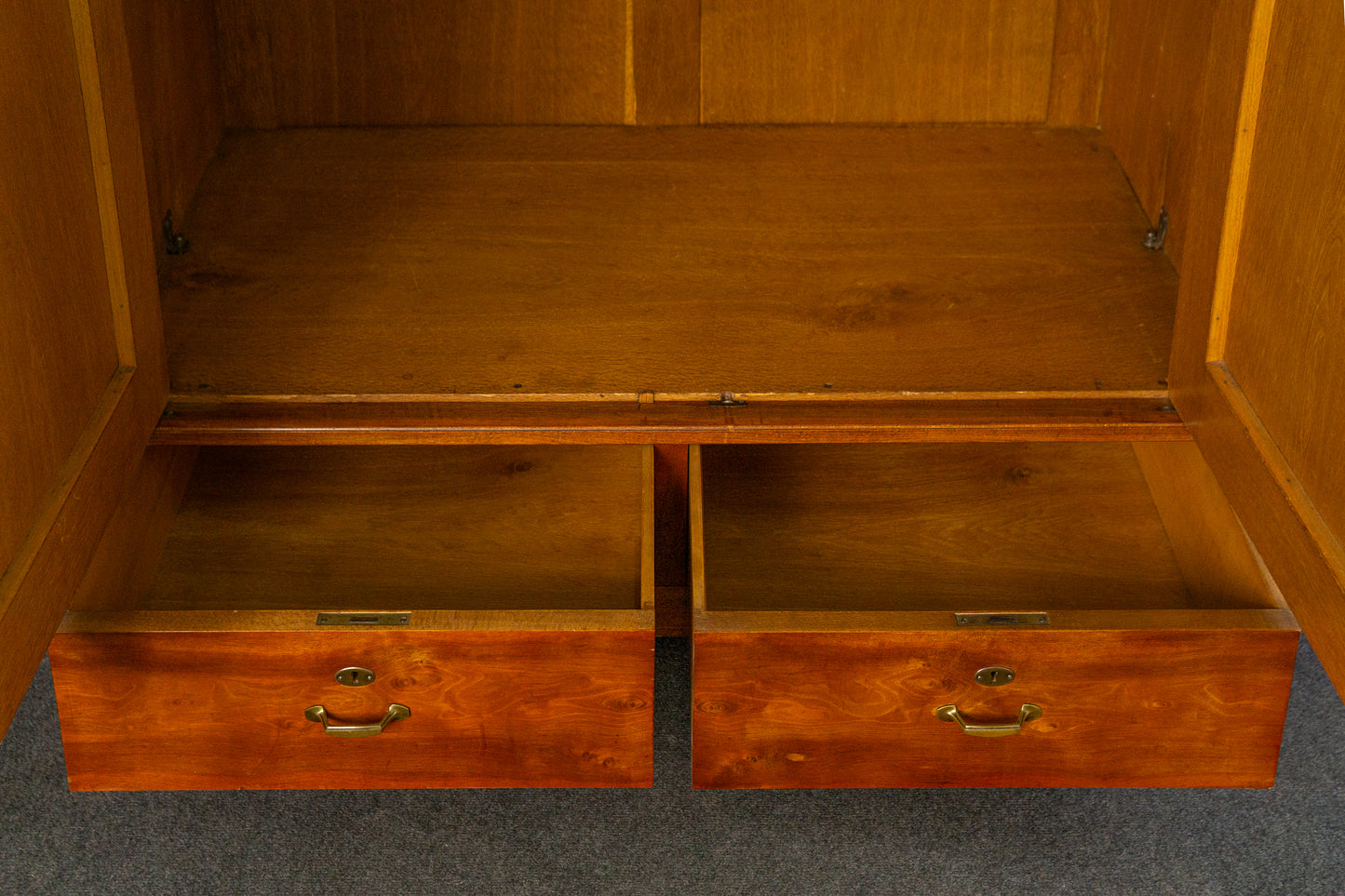 Vintage Kleiderschrank Garderobe Regal Kommode Antik Alt MÖBLINGER 2504_2803