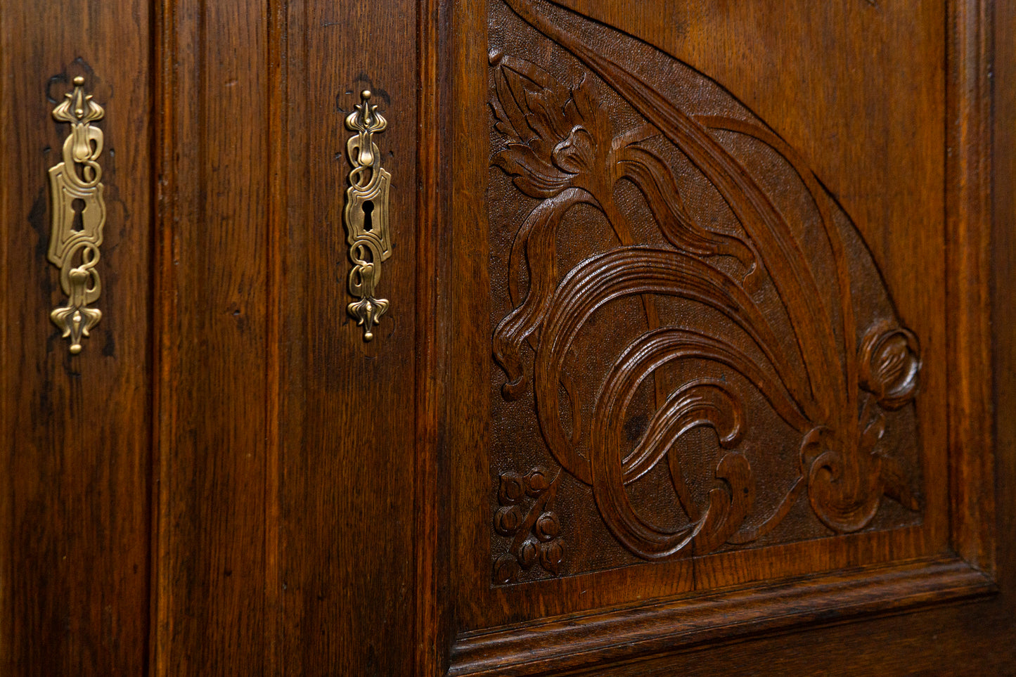 wunderschönes Jugendstil Aufsatzbuffet, Anfang des 20.Jahrhunderts - Eiche Buffet Schrank Anrichte Vitrine Alt Antik MÖBLINGER
