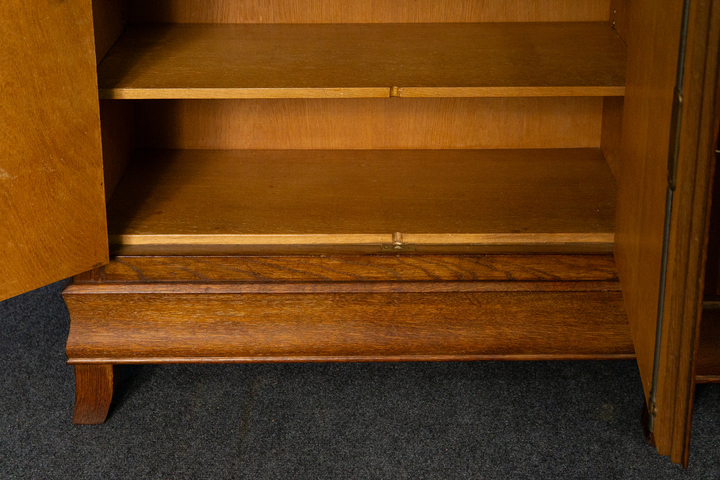 seltener Jugendstil Bücherschrank, Anfang des 20.Jahrhunderts - Schrank Uhr Standuhr Vitrine Kommode Alt Antik MÖBLINGER