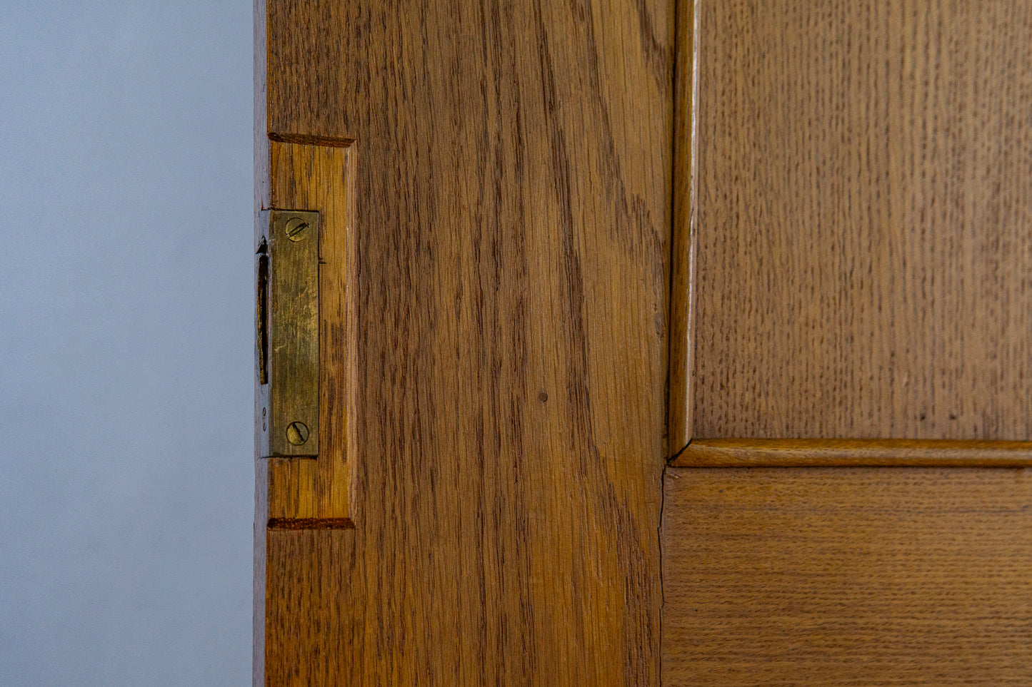 formschöner Gründerzeit Wäscheschrank, 2.Hälfte des 19.Jahrhunderts - Regal Kleiderschrank Kommode Garderobe zweitürig Alt Antik MÖBLINGER