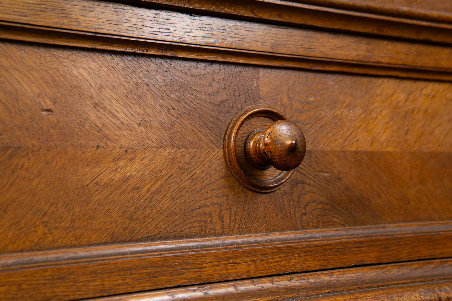 formschöner Gründerzeit Wäscheschrank, 2.Hälfte des 19.Jahrhunderts - Regal Kleiderschrank Kommode Garderobe zweitürig Alt Antik MÖBLINGER