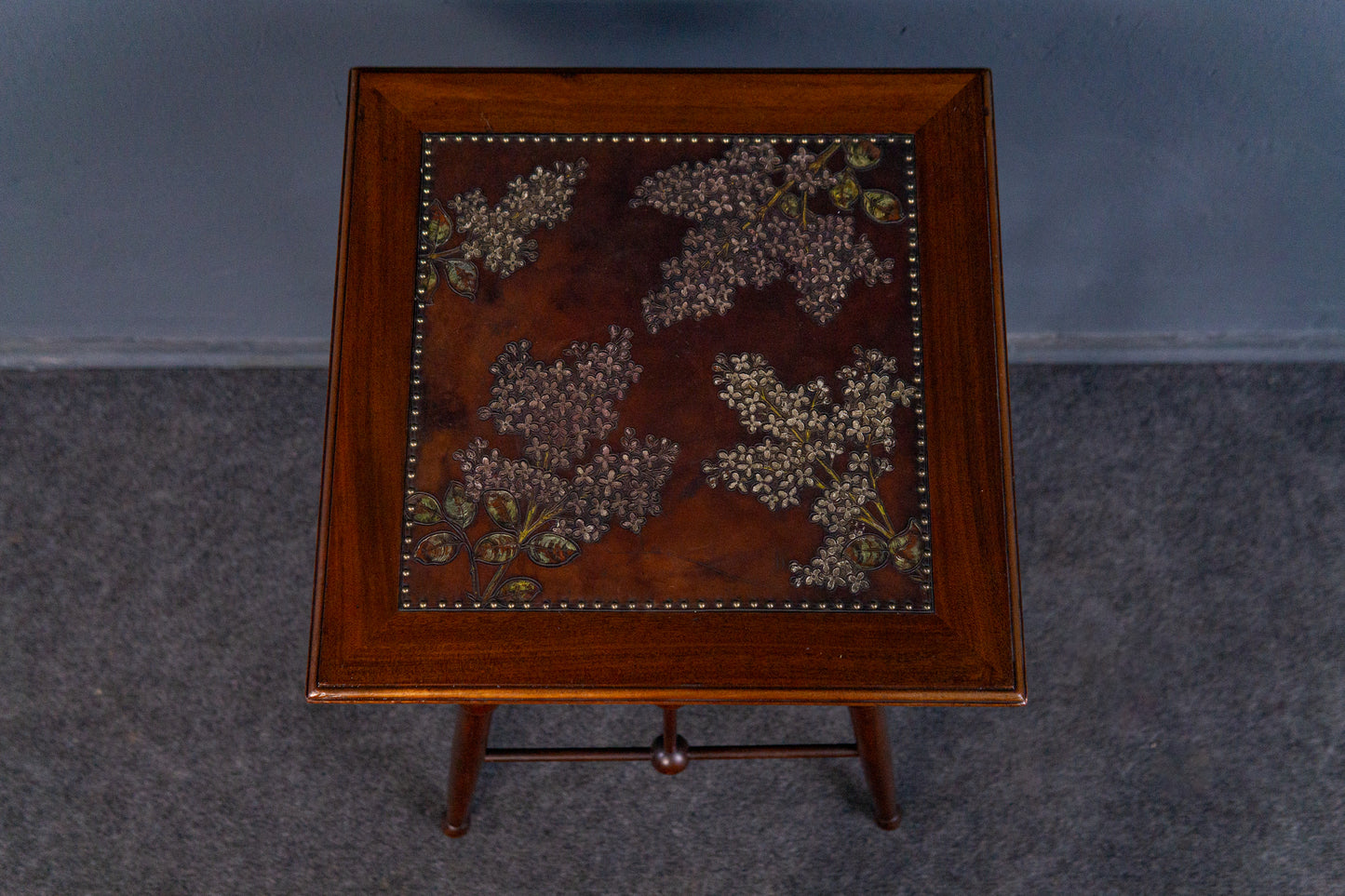 Blumentisch Beistelltisch Tisch Regal Hocker Alt Antik MÖBLINGER 2410_1403