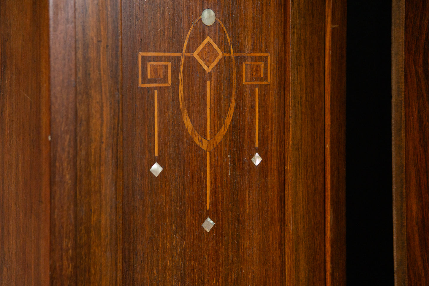 Elegante Jugendstil Pfeilerschränke, Anfang des 20.Jahrhunderts - Kommode Schränke Anrichte Buffet Sofa Alt Antik MÖBLINGER