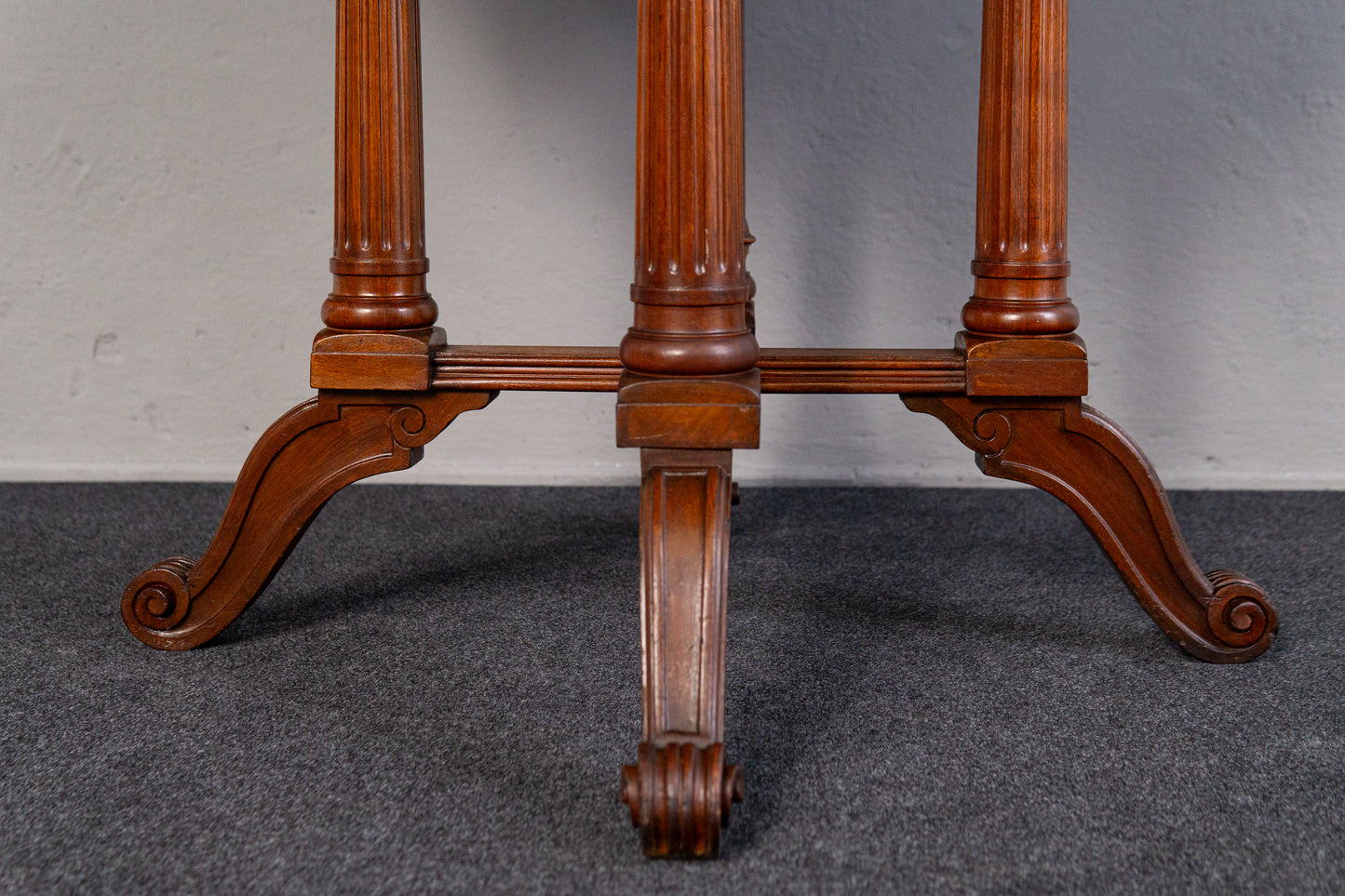 Salontisch Antik Tisch Stuhl Bank Hocker Vintage Table MÖBLINGER 2410_2108