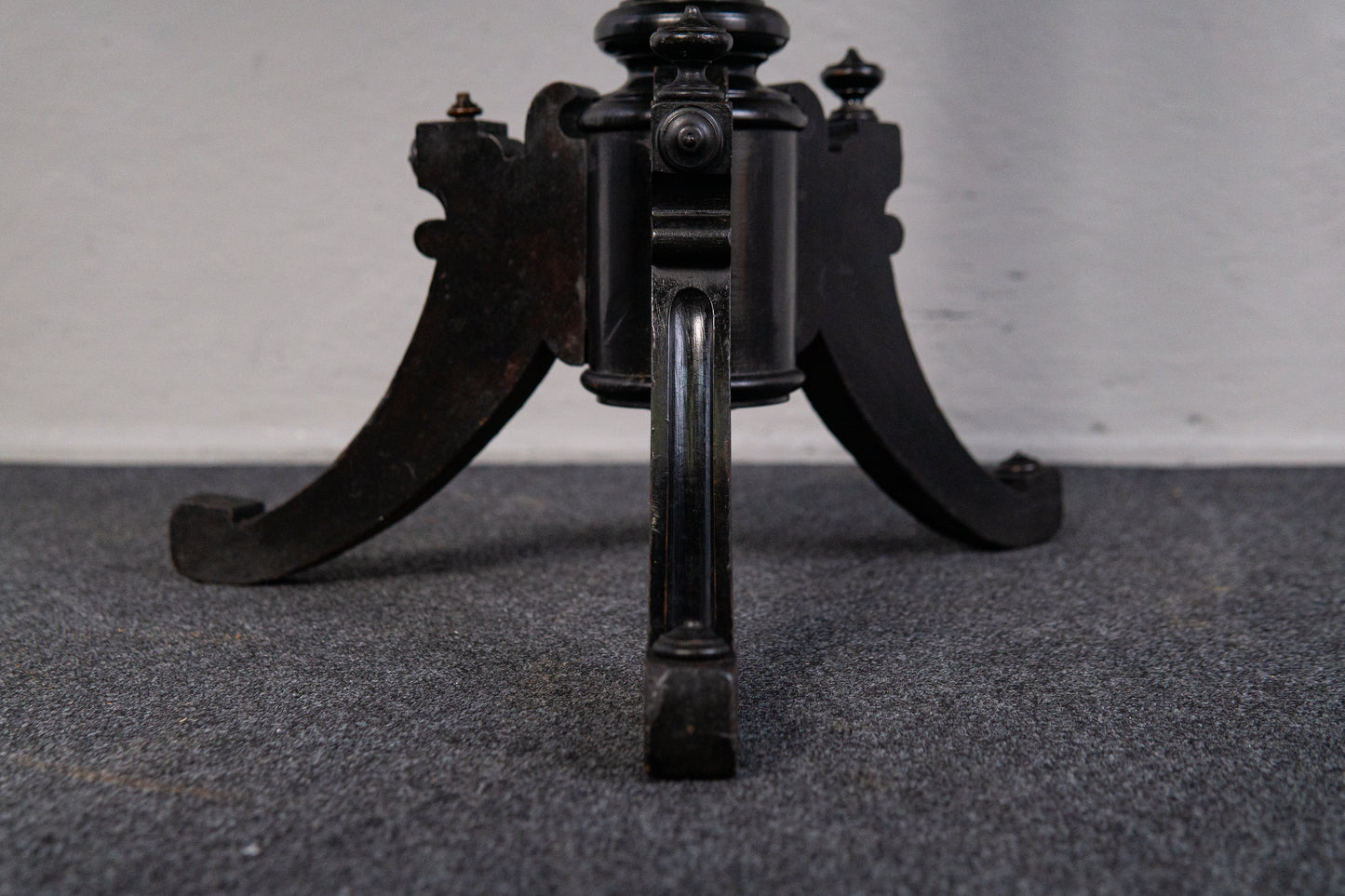 Blumentisch Antik Tisch Stuhl Hocker Beistelltisch Table MÖBLINGER 2410_2406