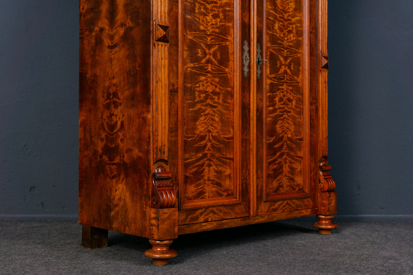 Vertiko Kommode Regal Schrank Buffet Anrichte Alt Antik 2311_0102