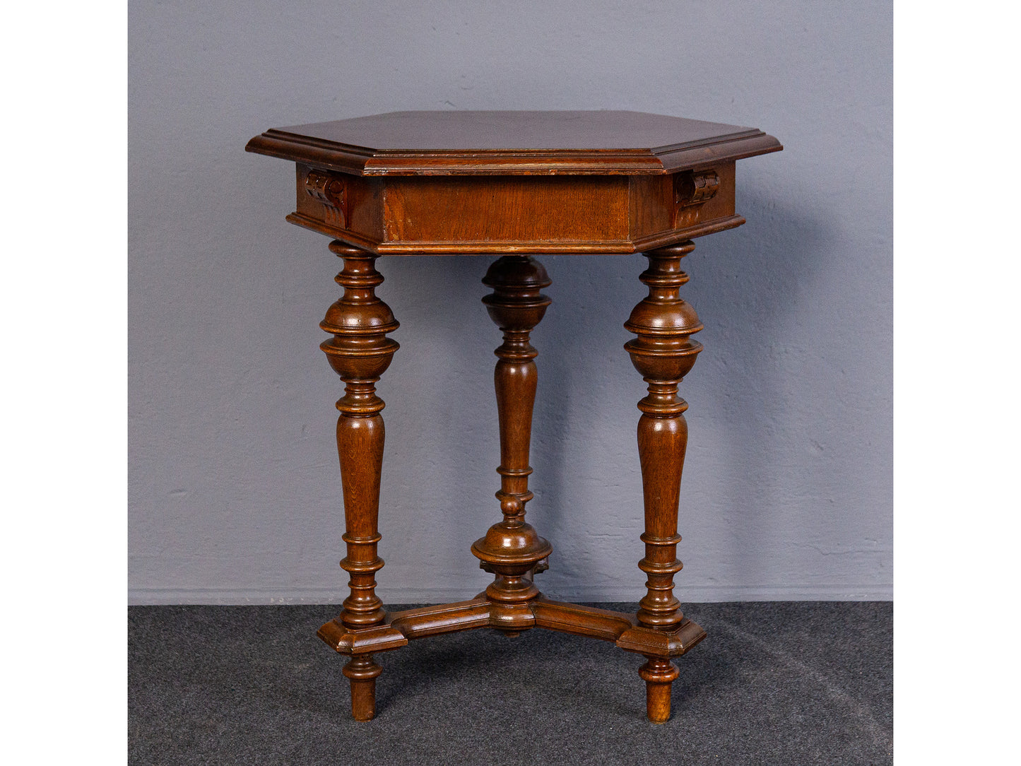 Gründerzeit Beistelltisch Antik Tisch Bank Sofa Table MÖBLINGER 2411_0406