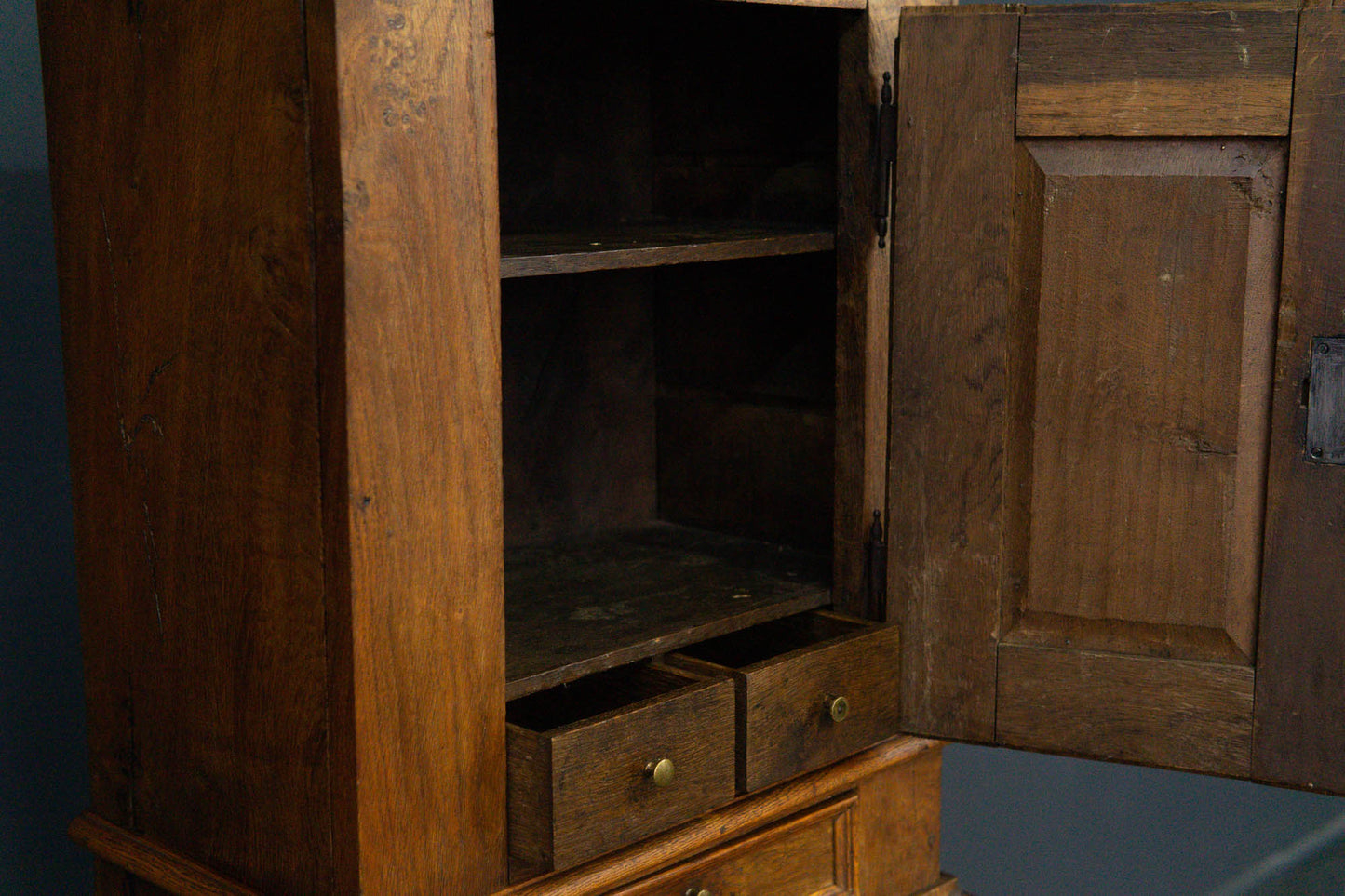 Barock Tabakschrank Kommode Stollenschrank Alt Antik 2111_0808