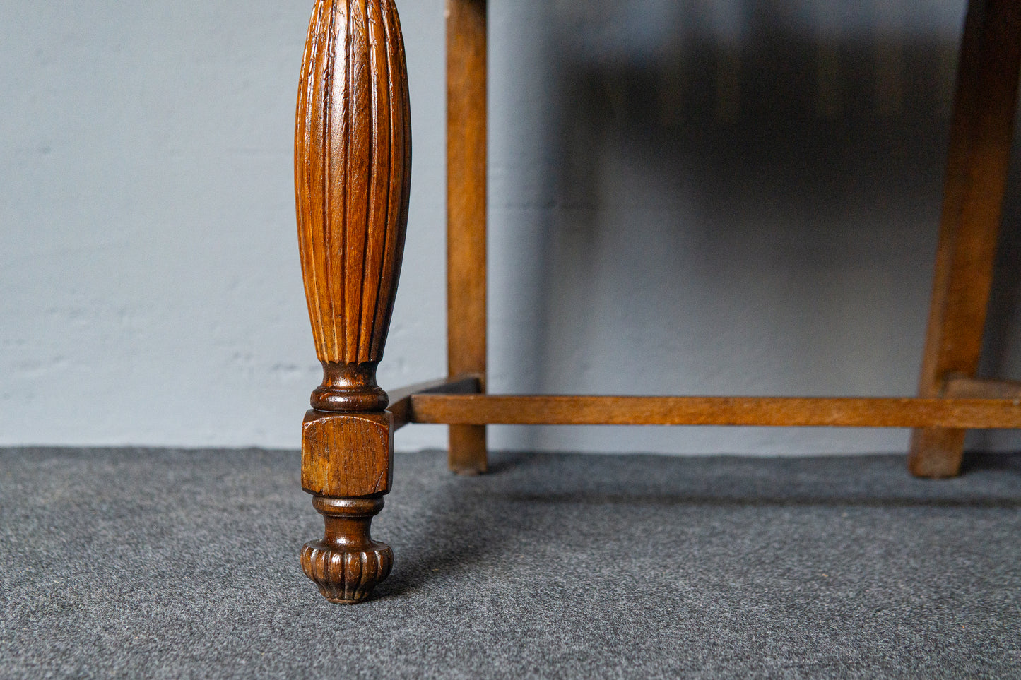 Antik Armlehnenstuhl Sessel Thron Stuhl Sofa Tisch Couch MÖBLINGER 2411_1307