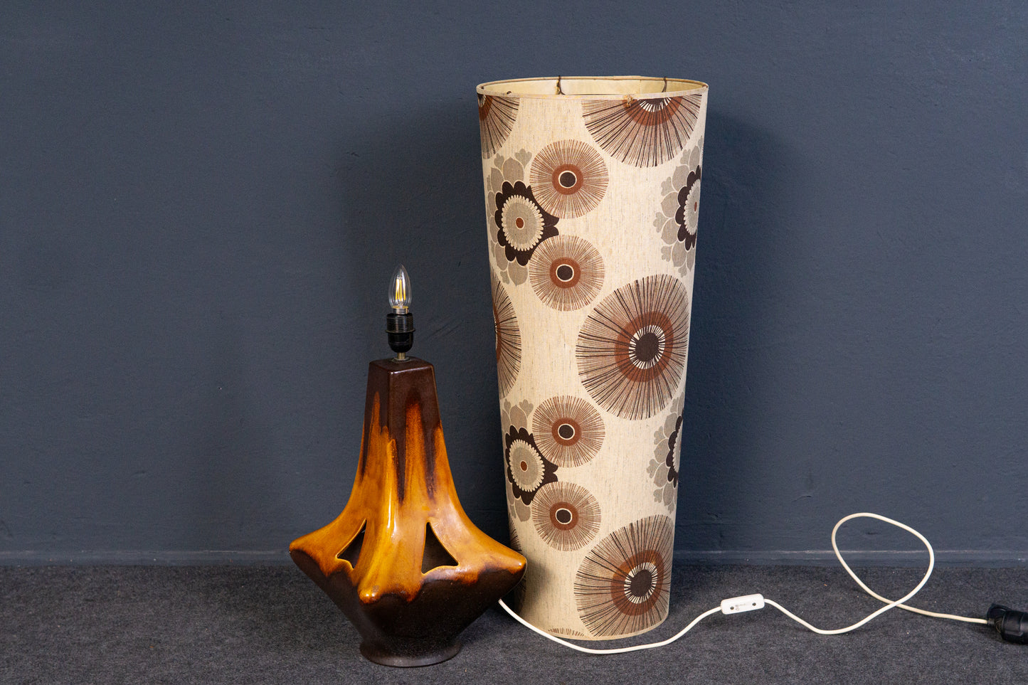 Stehlampe Leuchte Vase Licht Lampe Alt Retro Vintage 2312_0401