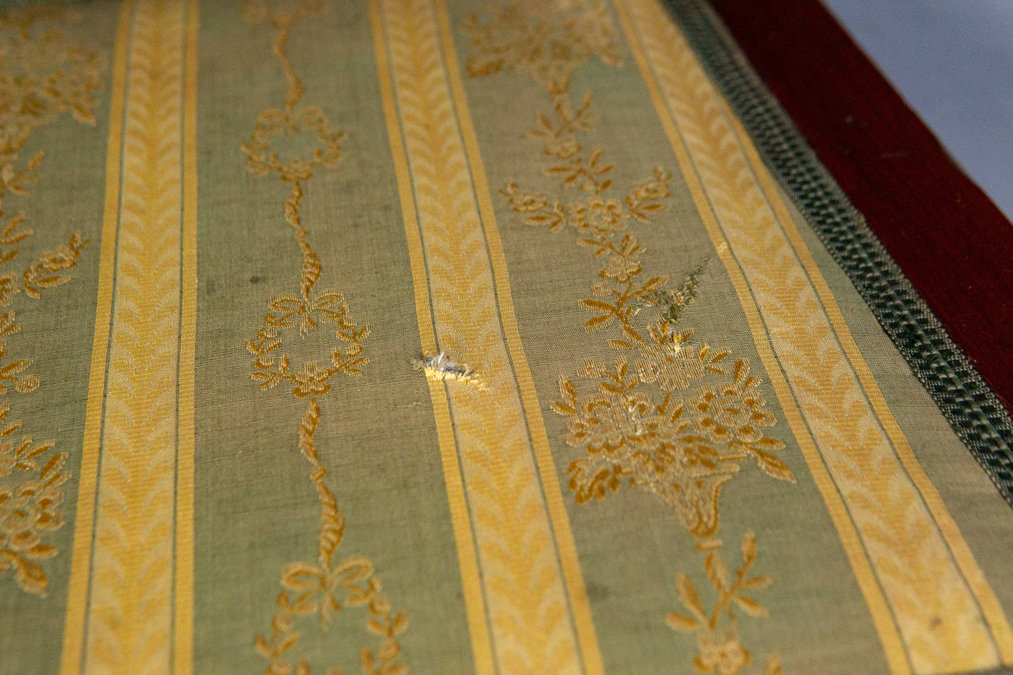 4er Set Neo Empire Stühle Tisch Sessel Sofa Vintage Antik MÖBLINGER 2411_1403