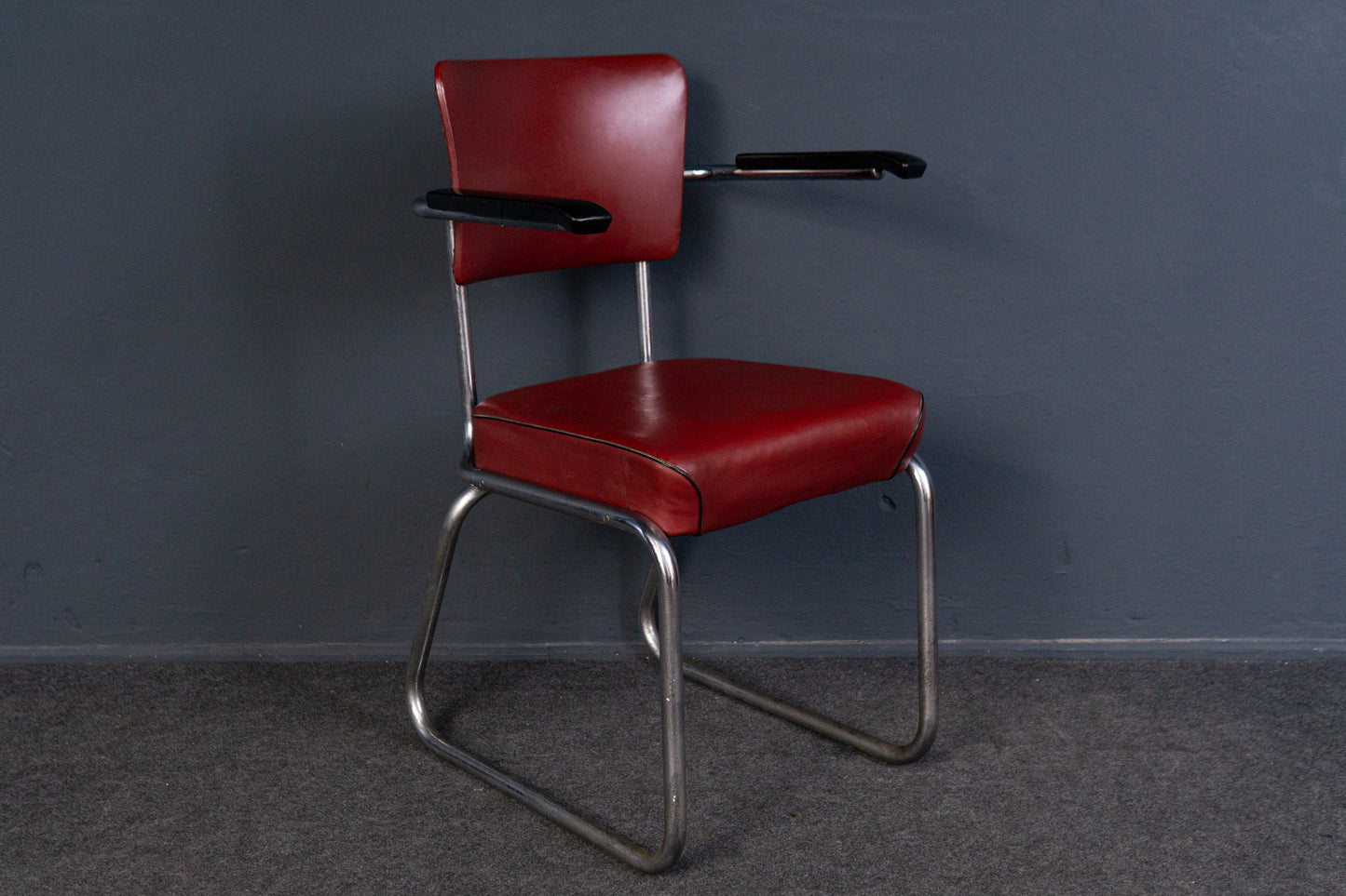 Freischwinger Design Stuhl Sessel Hocker Tisch Vintage 2402_0503