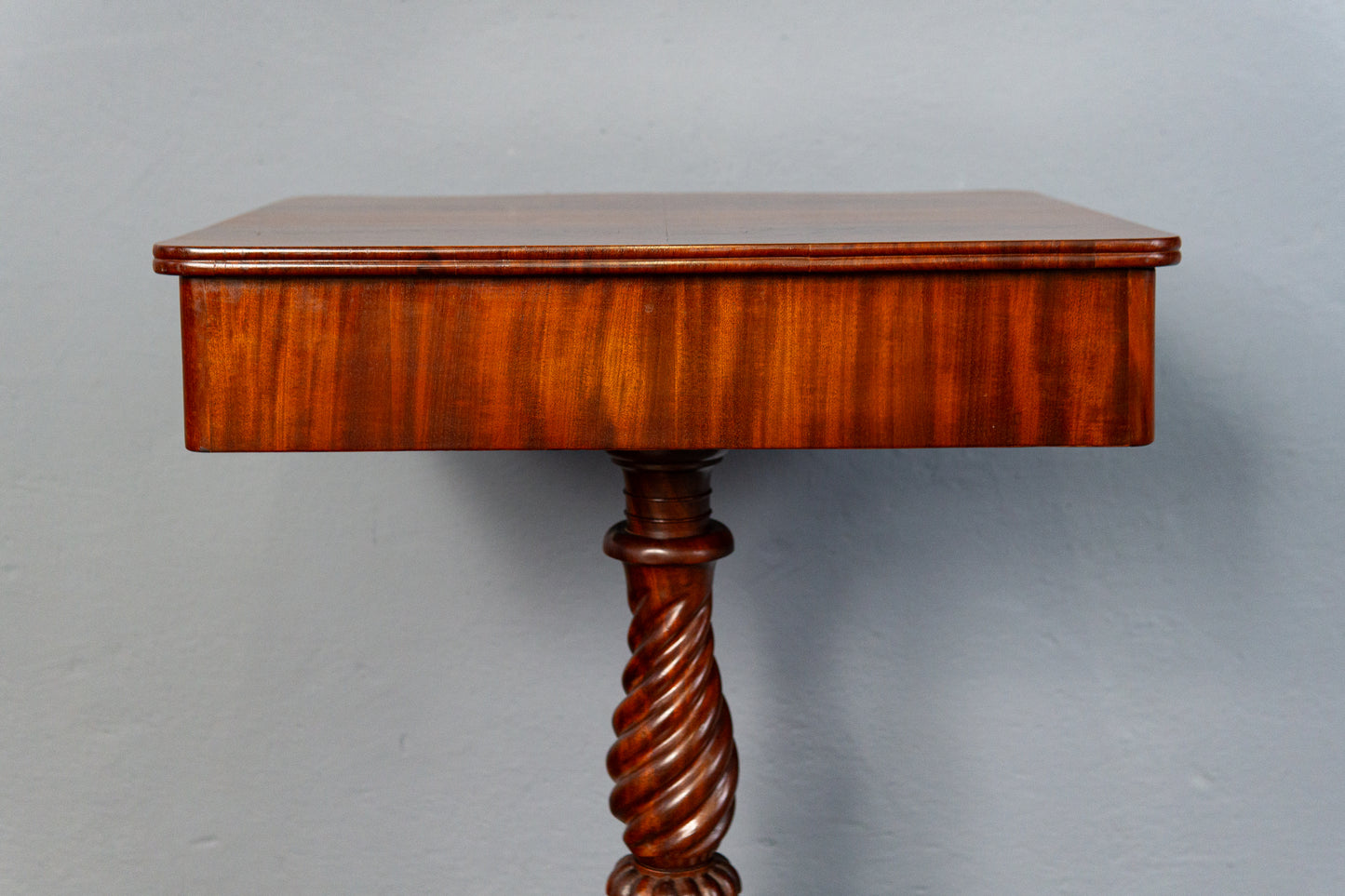 restau. Biedermeier Nähtisch Tisch Kommode Sekretär Antik MÖBLINGER 2412_0507