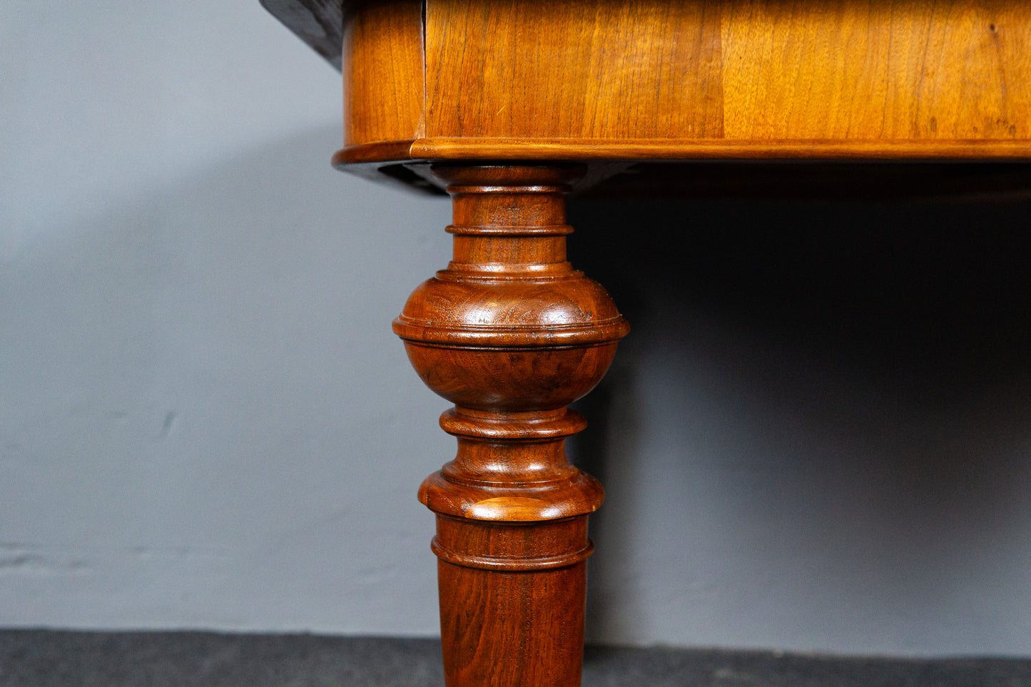 restau. Antiker Kulissentisch Tisch Table Tafel Stuhl Alt MÖBLINGER 2412_1106