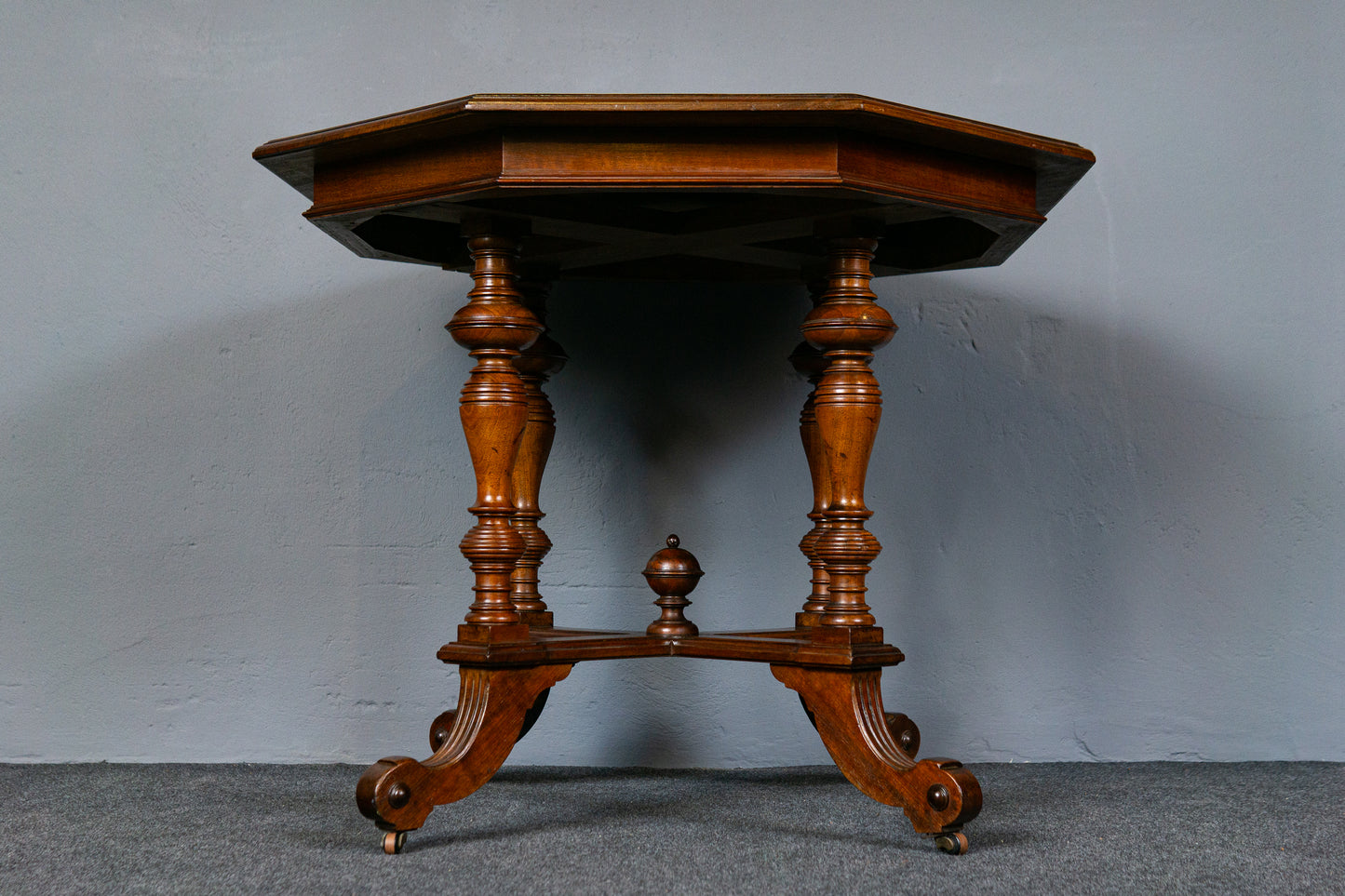 Antik Gründerzeit Tisch Vintage Table Alt Sofa Sessel MÖBLINGER 2412_1704