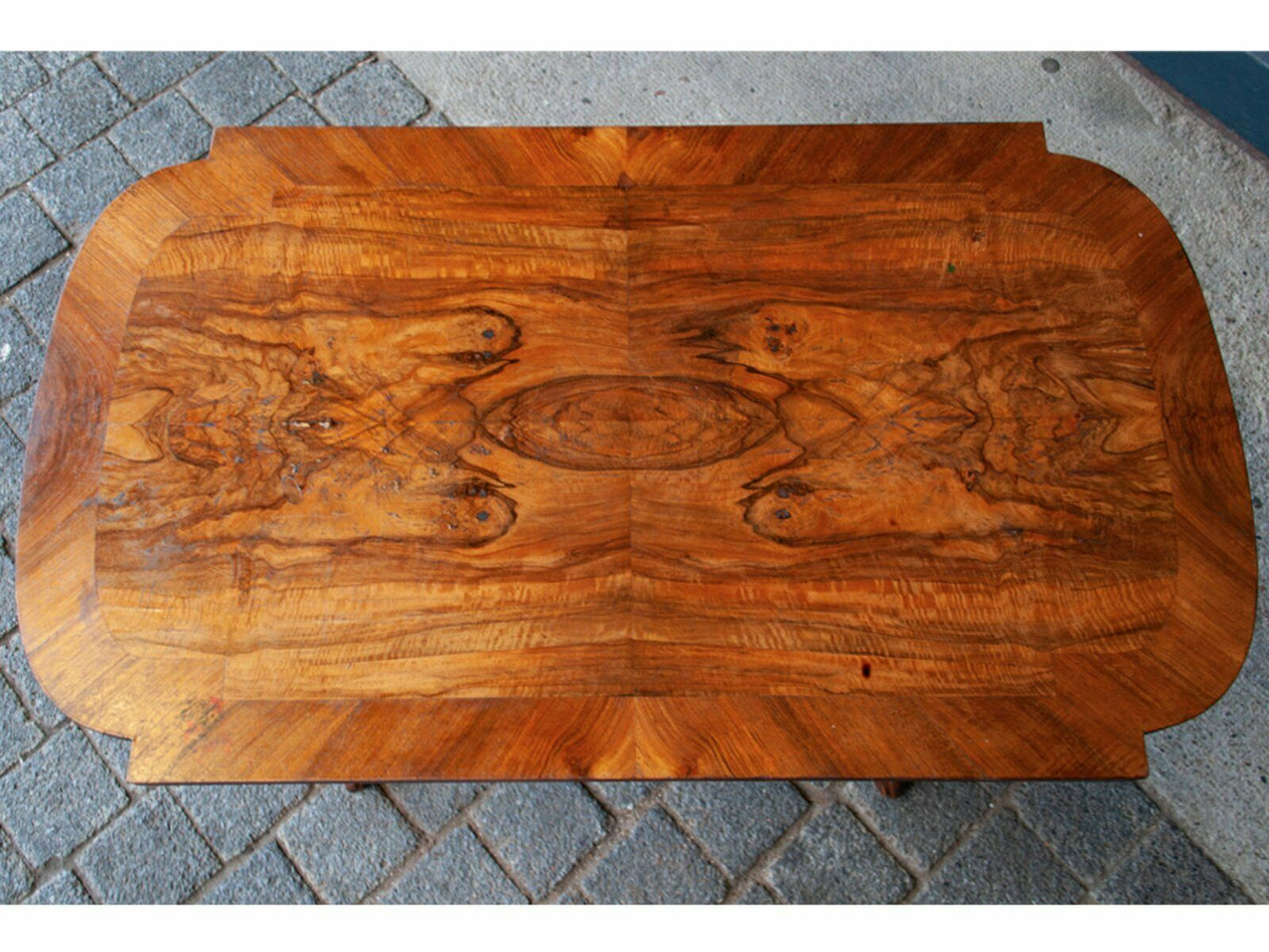 Salontisch Tisch Gründerzeit Sofa Nussbaum Antik 2000_0072