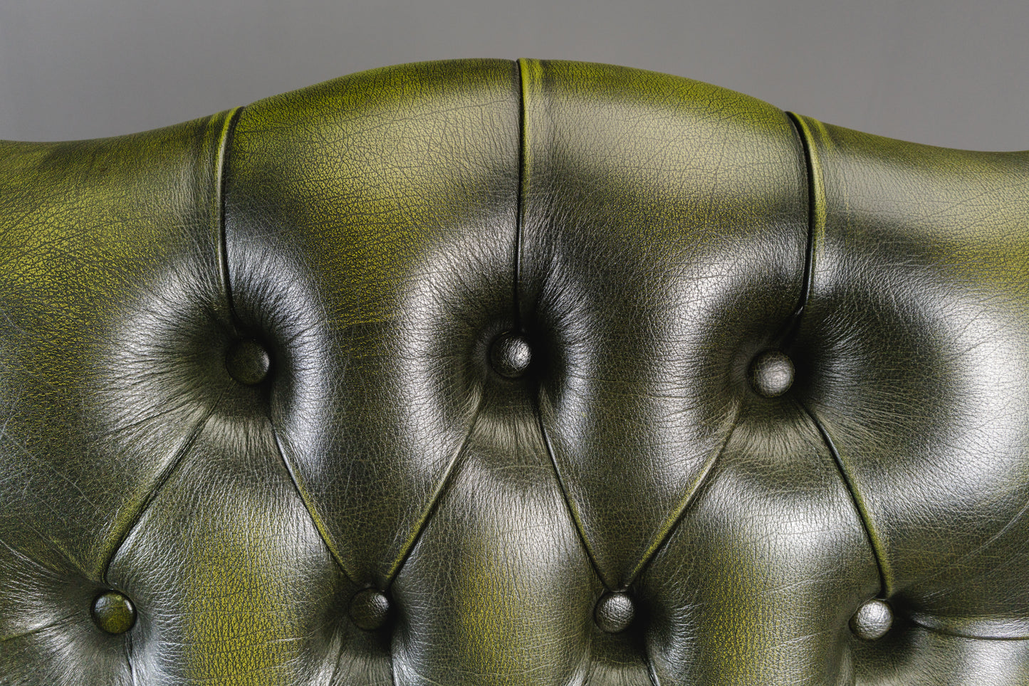Armlehnensessel im Chesterfield Stil - Ledersessel Stuhl Chair Englischer Stil Lounge Clubsessel Alt Vintage MÖBLINGER