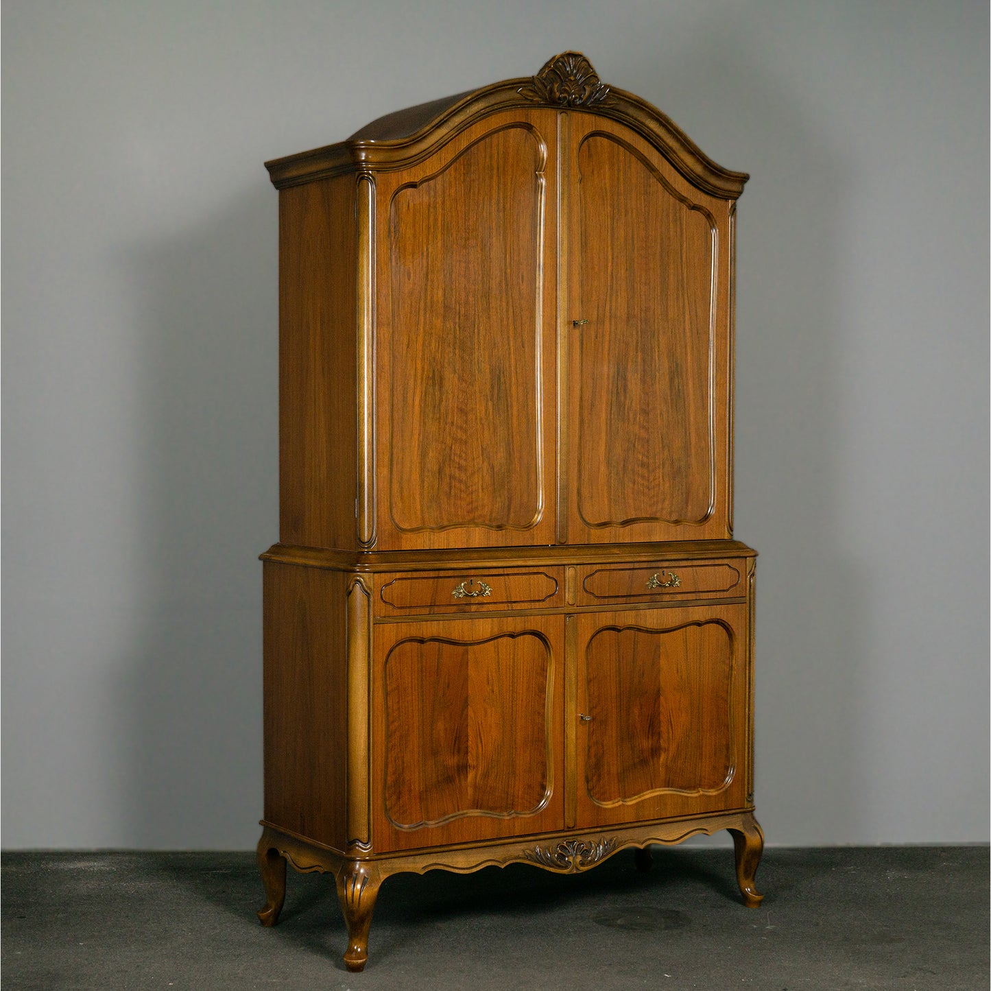 Schöner Buffetschrank im Barockstil, 2.Hälfte des 20.Jahrhunderts - Schrank Kommode Kleiderschrank Wäscheschrank Regal Alt Vintage MÖBLINGER