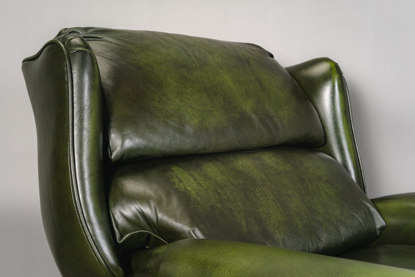 verstellbarer Ledersessel im Chesterfield Stil - Armlehnensessel Stuhl Chair Englischer Stil Lounge Clubsessel Alt Vintage MÖBLINGER