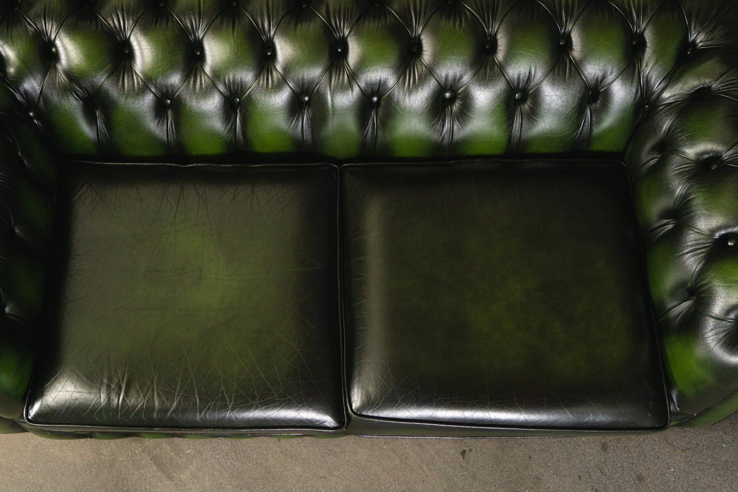 Ledersofa im Chesterfield Stil - Ledercouch Stuhl Chair Englischer Stil Lounge Clubsessel Alt Vintage MÖBLINGER
