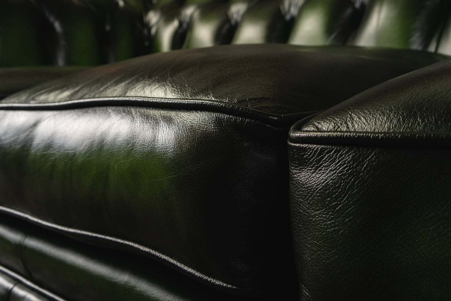 Ledersofa im Chesterfield Stil - Ledercouch Stuhl Chair Englischer Stil Lounge Clubsessel Alt Vintage MÖBLINGER