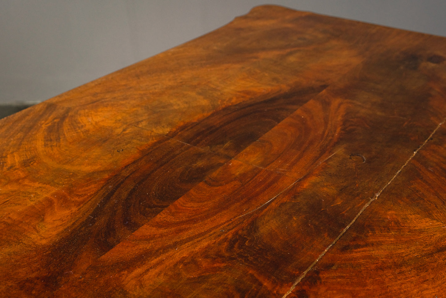 Elegante Louis Philippe Kommode, 2.Hälfte des 19.Jahrhunderts - Schrank Regal Sideboard Alt Antik MÖBLINGER