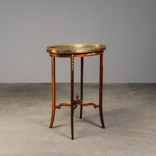 filigraner Beistelltisch im Louis XVI Stil, 1.Hälfte des 20.Jahrhunderts - Tisch Sidetable Blumentisch Sofa Sessel Alt Antik MÖBLINGER