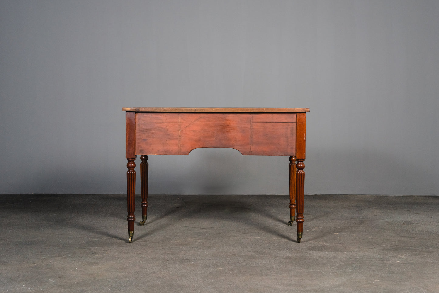 eleganter Schreibtisch im Englischen Stil, aus dem 20.Jahrhundert, Tisch Desk Büro Office Stuhl Alt Vintage MÖBLINGER