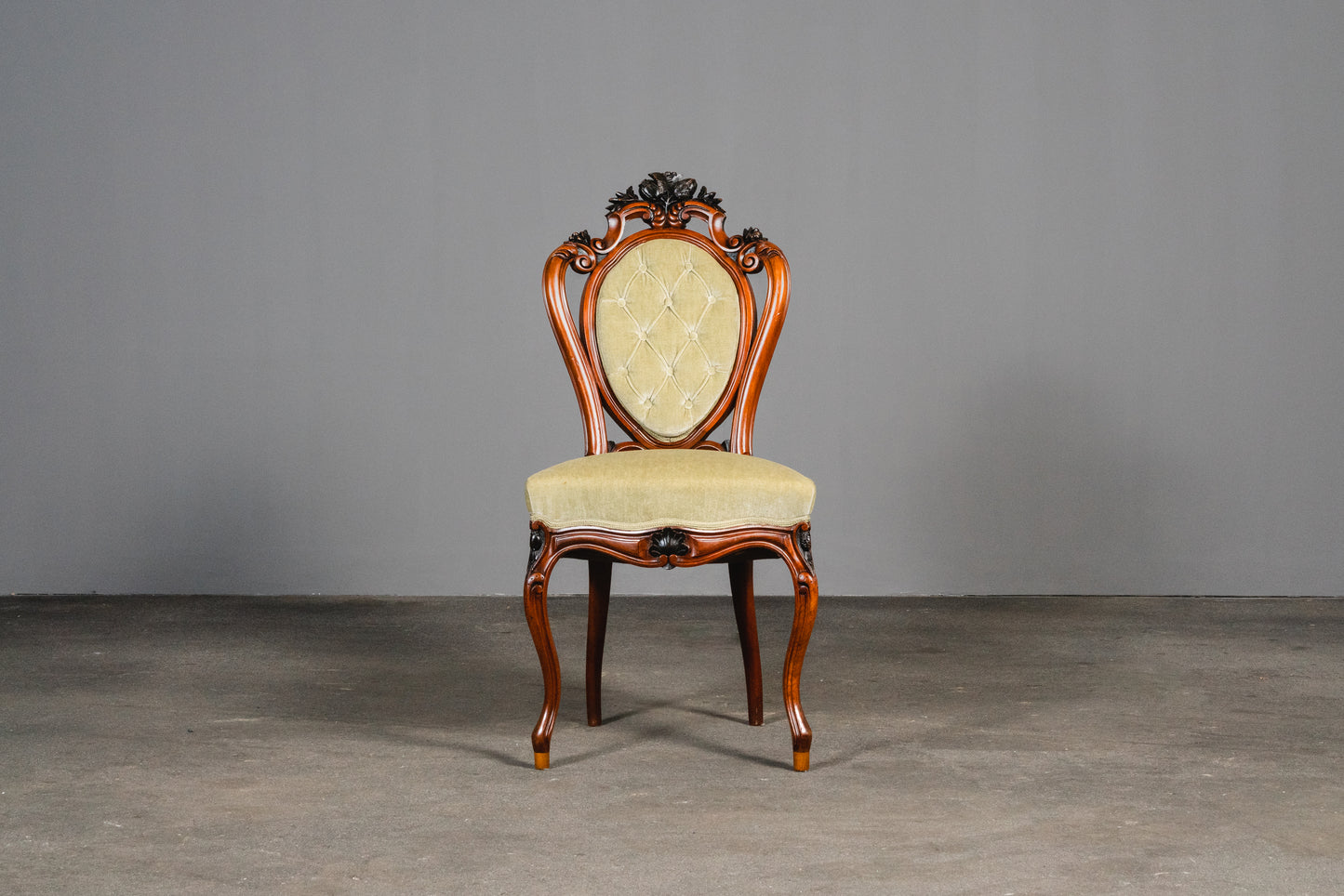 Elegante Louis Philippe Stühle im 4er Set, 2.Hälfte des 19.Jahrhunderts - Stuhl Chair Tisch Esstisch Nussbaum Alt Antik MÖBLINGER