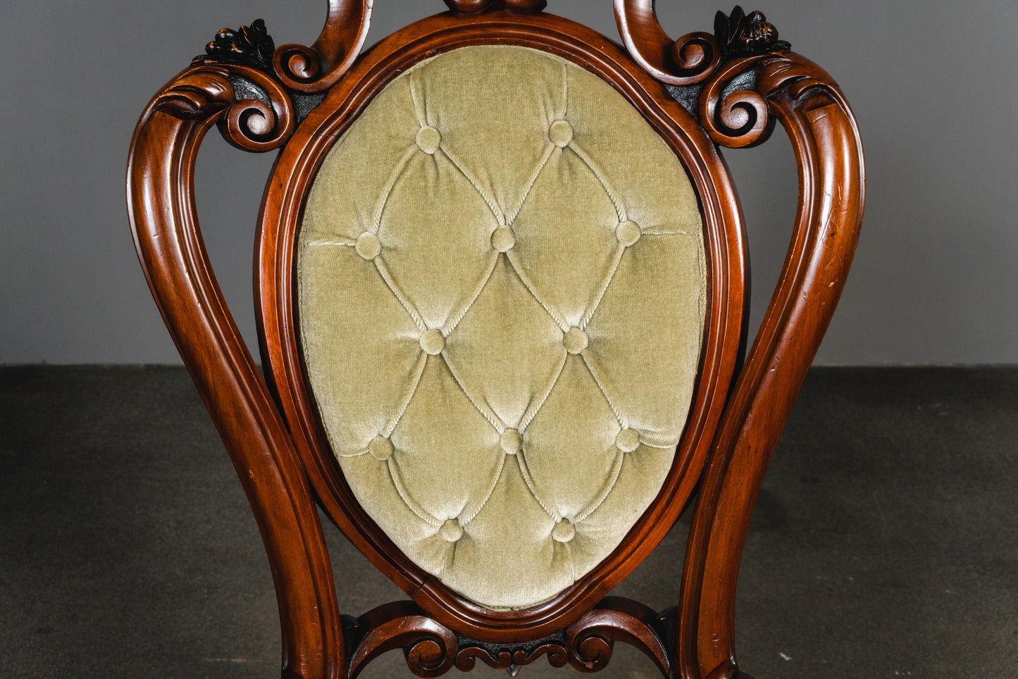 Elegante Louis Philippe Stühle im 4er Set, 2.Hälfte des 19.Jahrhunderts - Stuhl Chair Tisch Esstisch Nussbaum Alt Antik MÖBLINGER