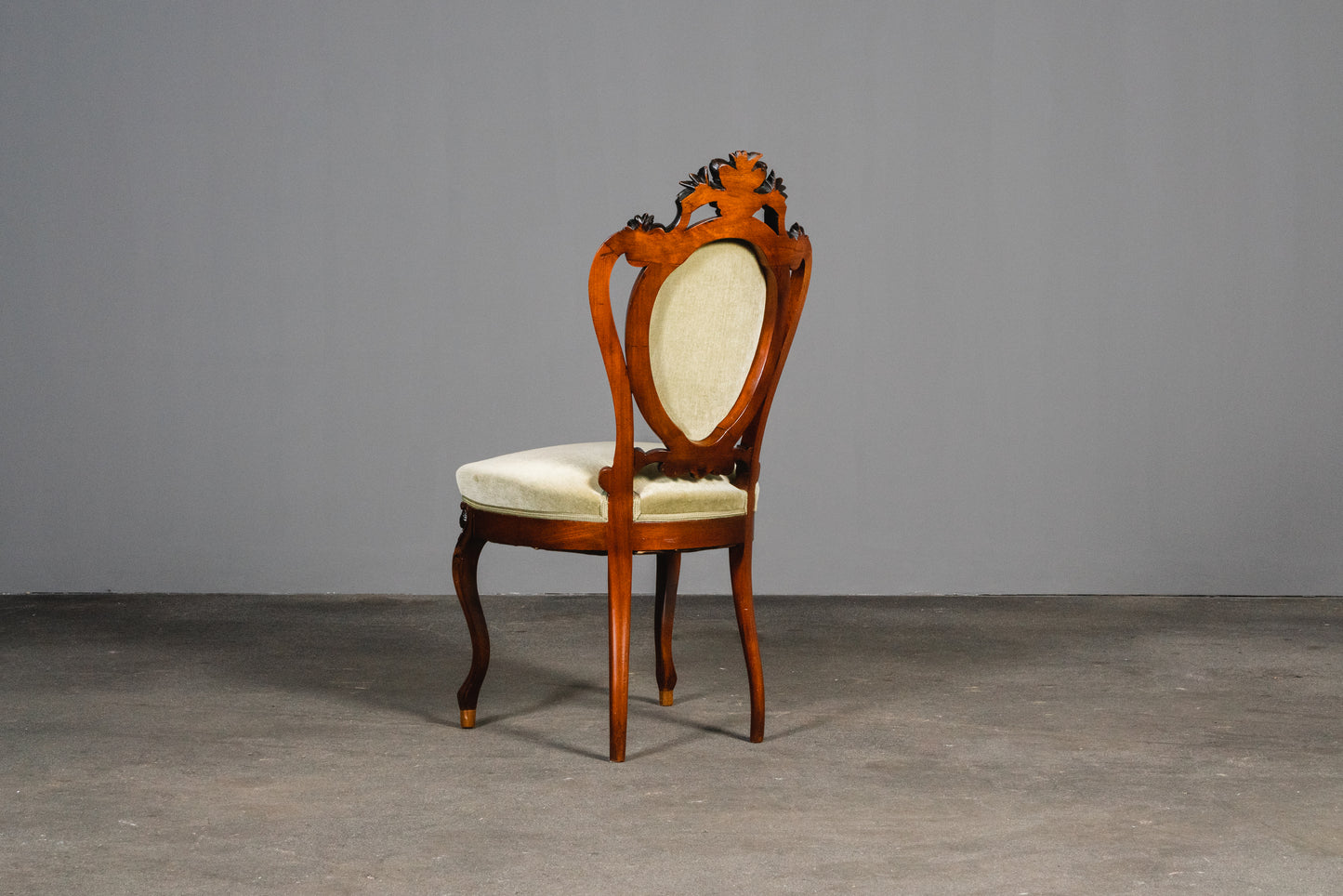 Elegante Louis Philippe Stühle im 4er Set, 2.Hälfte des 19.Jahrhunderts - Stuhl Chair Tisch Esstisch Nussbaum Alt Antik MÖBLINGER