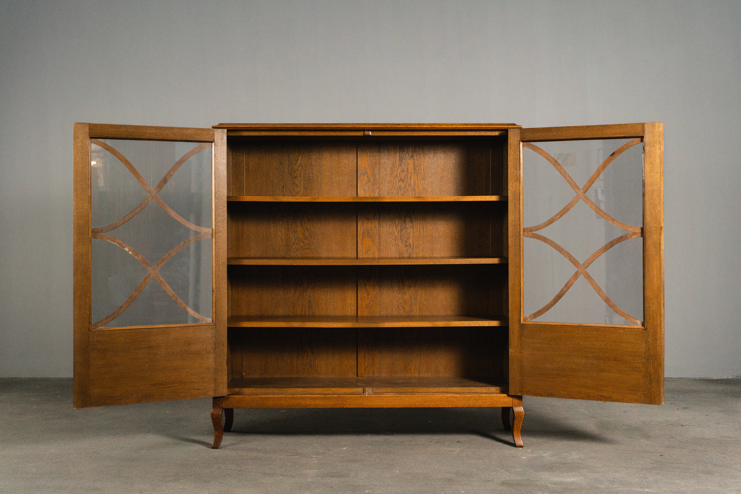 Eleganter Jugendstil Bücherschrank, Anfang des 20.Jahrhunderts - Vitrine Sideboard Highboard Kommode Eiche Alt Antik MÖBLINGER