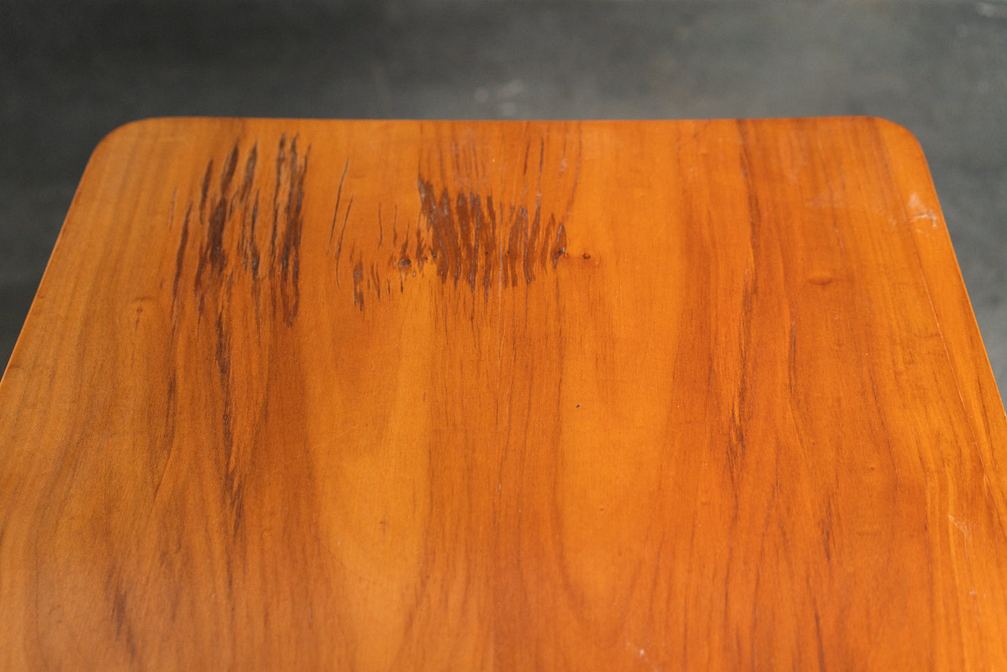 Eleganter Nähtisch im Biedermeier Stil, 1.Hälfte des 19.Jahrhunderts - Tisch Kommode Schrank Regal Beistelltisch Alt Antik MÖBLINGER