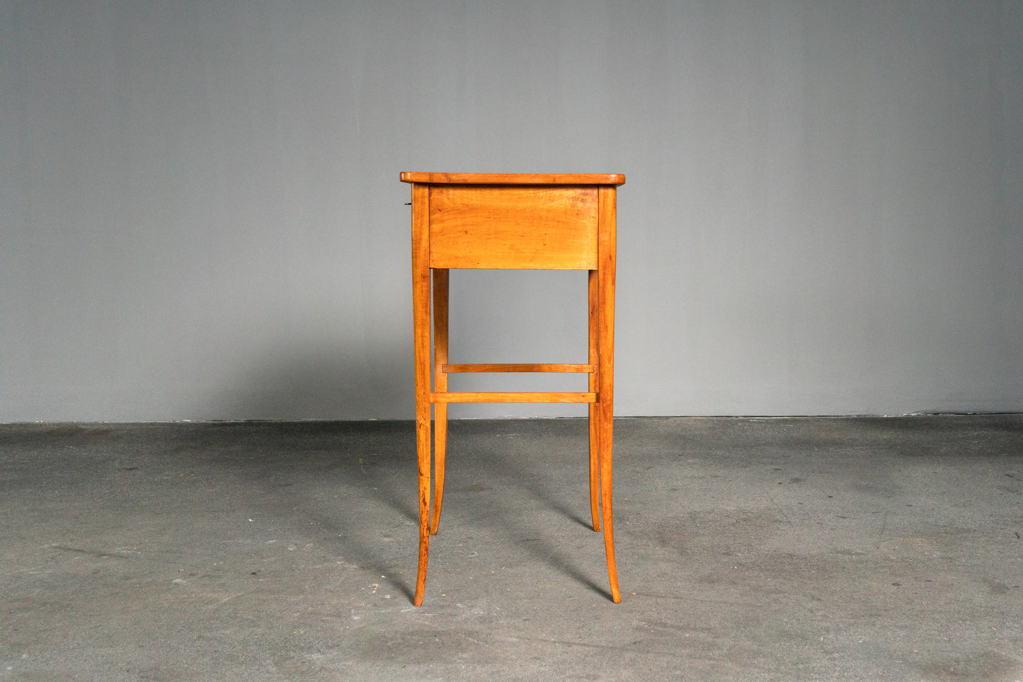 Eleganter Nähtisch im Biedermeier Stil, 1.Hälfte des 19.Jahrhunderts - Tisch Kommode Schrank Regal Beistelltisch Alt Antik MÖBLINGER