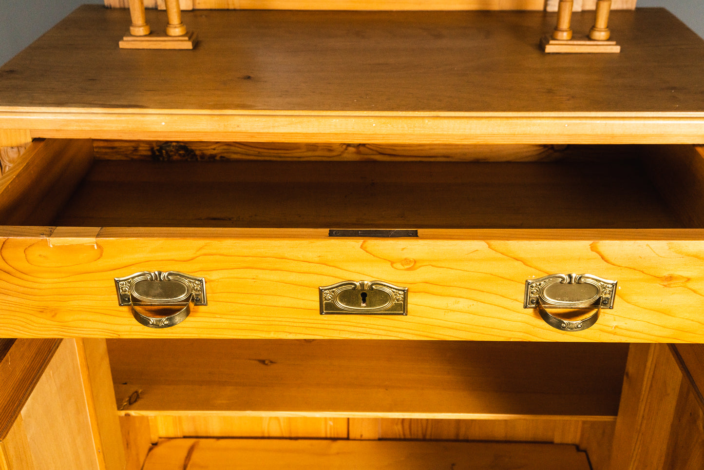 Wunderschönes Jugendstil Vertiko, 1.Hälfte des 20.Jahrhunderts - Schrank Kommode Regal Anrichte Alt Antik MÖBLINGER