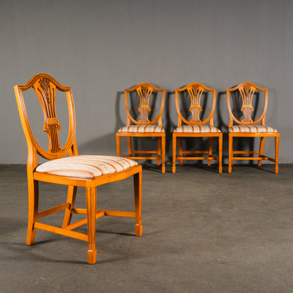 Elegantes 4er Set Stühle im antiken Stil - Stuhl Chair Tisch Esstisch Alt MÖBLINGER