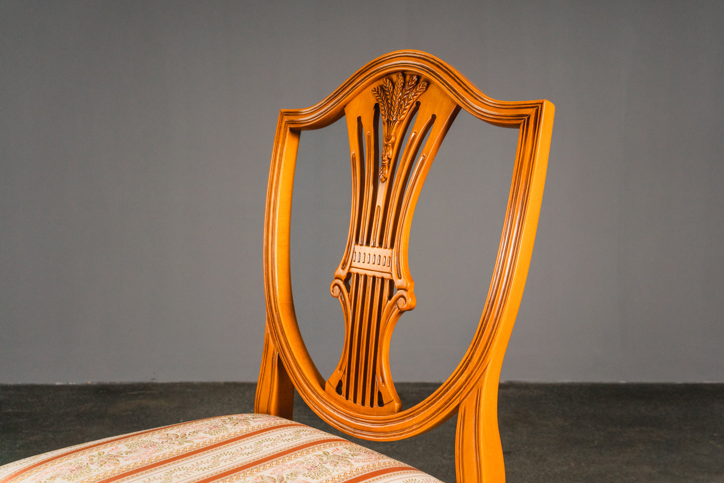 Elegantes 4er Set Stühle im antiken Stil - Stuhl Chair Tisch Esstisch Alt MÖBLINGER