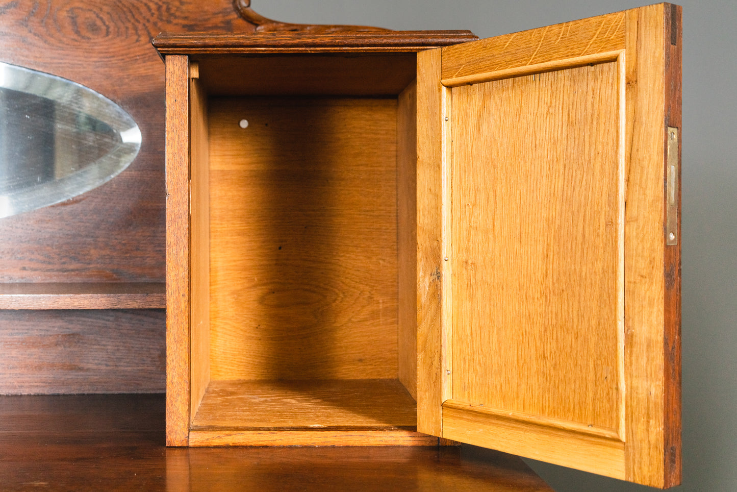 Elegante Jugendstil Anrichte, Anfang des 20.Jahrhunderts - Sideboard Kommode Schrank Regal Alt Antik MÖBLINGER