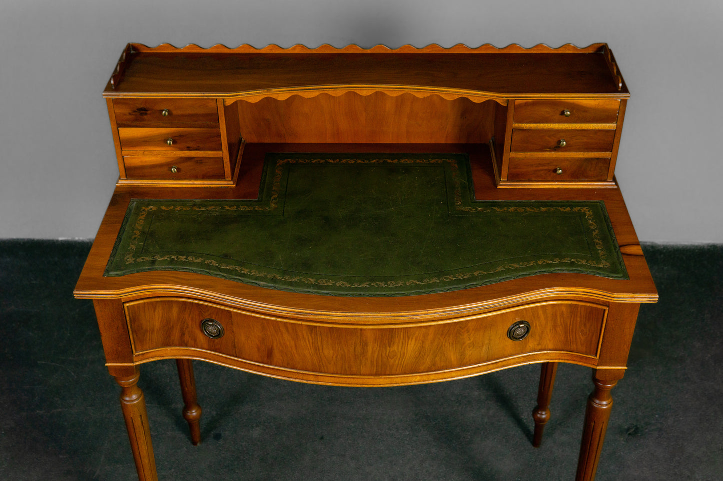 Eleganter Damensekretär im Englischen Stil -  Schreibtisch Sekretär Desk Büro Office Alt Vintage MÖBLINGER