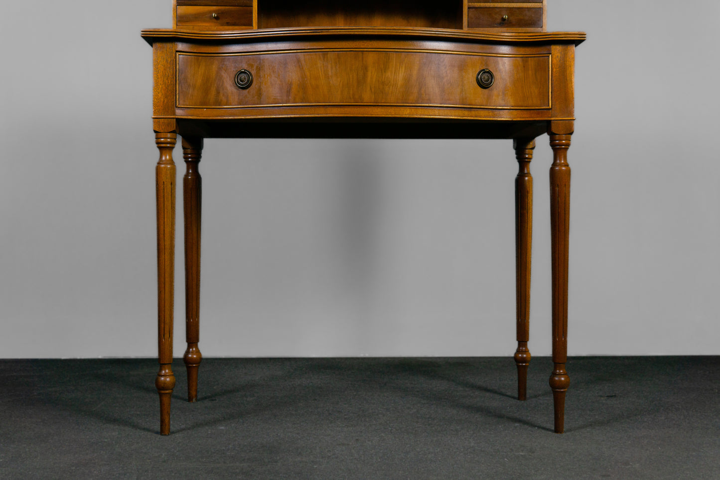 Eleganter Damensekretär im Englischen Stil -  Schreibtisch Sekretär Desk Büro Office Alt Vintage MÖBLINGER