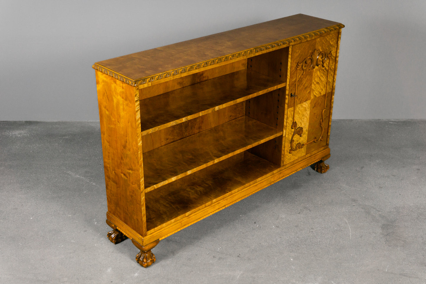 Stilvolles Neorenaissance Bücherregal, erste Hälfte des 20.Jahrhunderts - kleines Regal Antike Kommode Konsole Schrank Sideboard Alt Antik MÖBLINGER