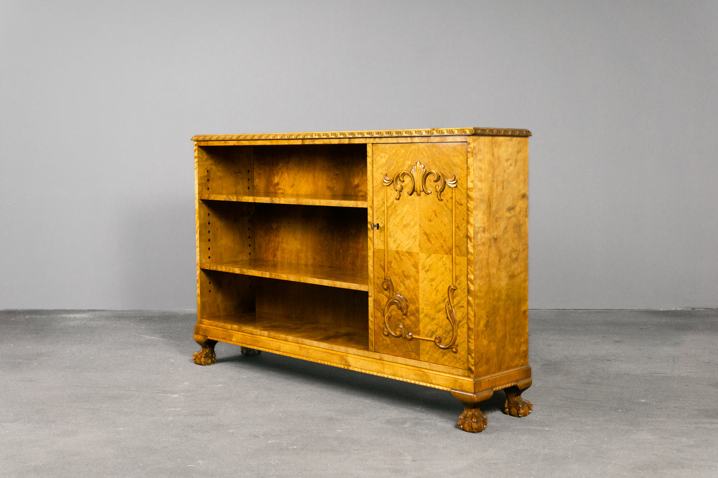 Stilvolles Neorenaissance Bücherregal, erste Hälfte des 20.Jahrhunderts - kleines Regal Antike Kommode Konsole Schrank Sideboard Alt Antik MÖBLINGER