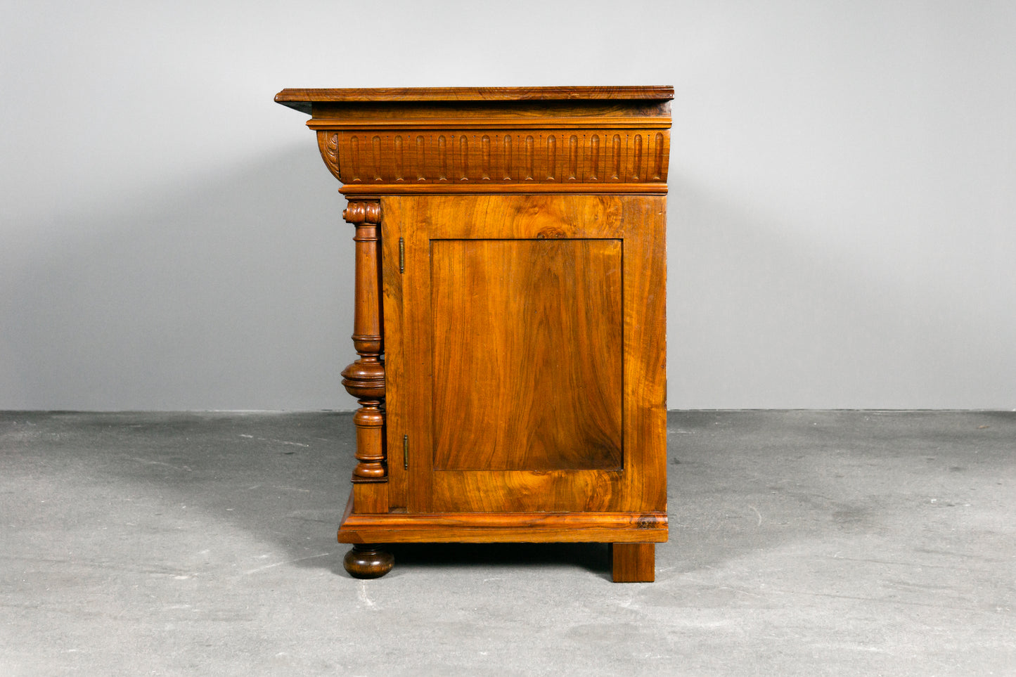 Erstklassige Gründerzeit Anrichte, 2. Hälfte des 19.Jahrhunderts - Antik Kommode Schrank Sideboard Alt MÖBLINGER